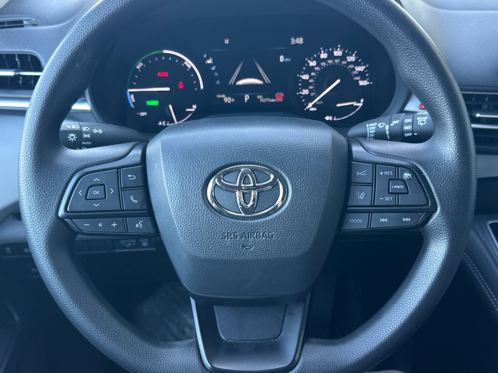Used 2025 Toyota Sienna LE FWD image 21
