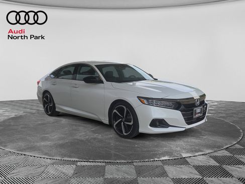 Used 2022 Honda Accord Sport image 7