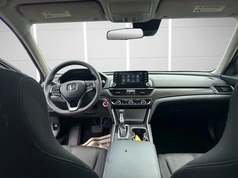 Used 2018 Honda Accord EX image 17