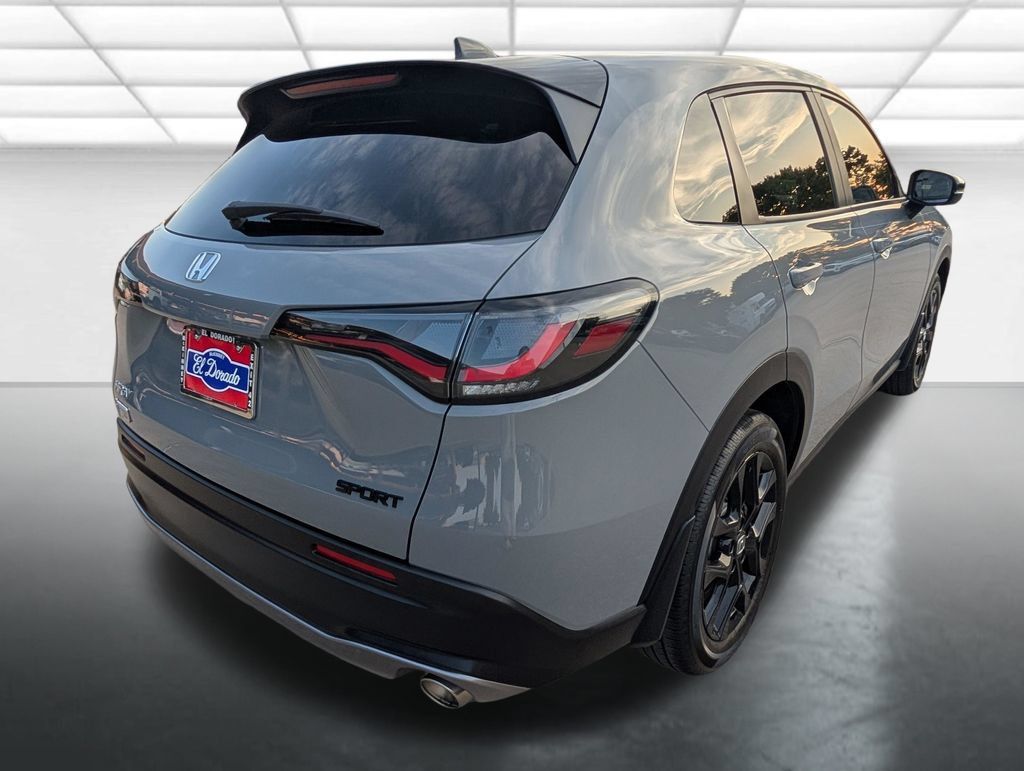 Used 2025 Honda HR-V Sport image 28