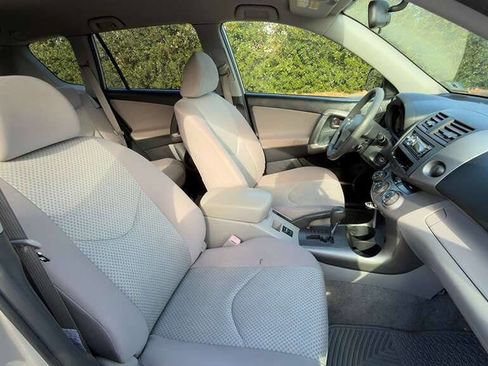 Used 2006 Toyota RAV4 4WD image 27