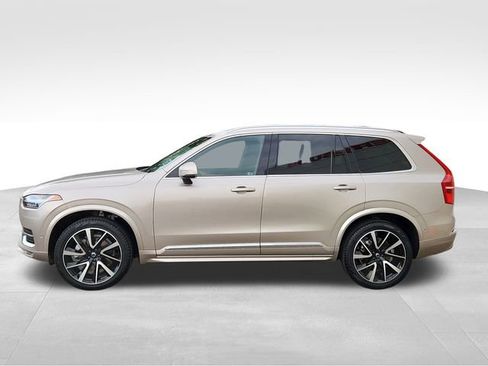 Certified 2024 Volvo XC90 B6 Plus w/ Protection Package Premier image 4