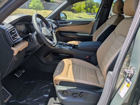 New 2026 Volkswagen Atlas Cross Sport SEL R-Line AWD/4WD image 21