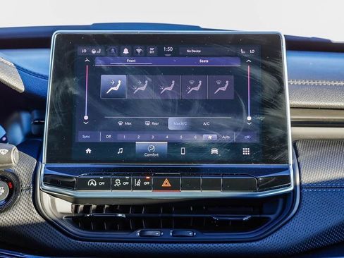 New 2026 Jeep Compass Latitude AWD/4WD image 15