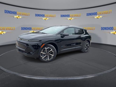 New 2026 Chevrolet Equinox EV LT image 7