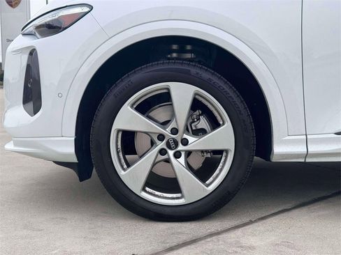 Used 2025 Audi Q5 Premium Plus image 5