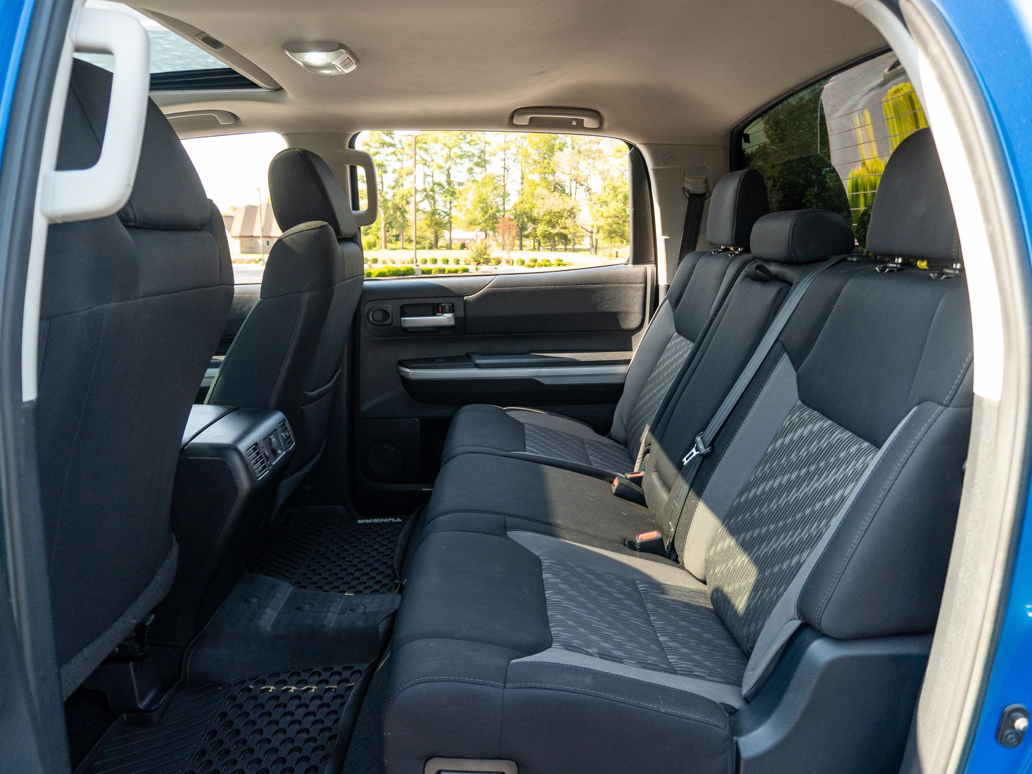 Used 2018 Toyota Tundra SR5 AWD/4WD image 14