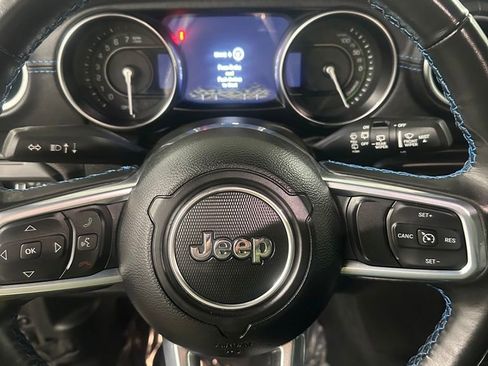 Used 2022 Jeep Wrangler Unlimited Rubicon 4xe w/ Steel Bumper Group image 17