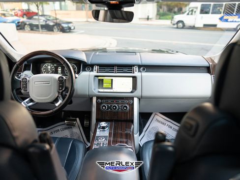 Used 2017 Land Rover Range Rover Long Wheelbase Autobiography image 14
