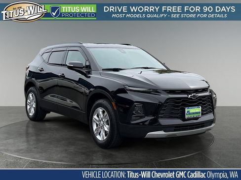 Used 2022 Chevrolet Blazer LT AWD/4WD image 1
