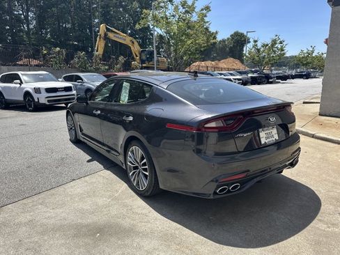Used 2019 Kia Stinger Premium RWD image 8