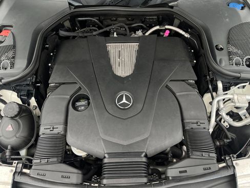 Used 2018 Mercedes-Benz E 400 4MATIC Cabriolet w/ Premium 2 Package (Q02) image 62