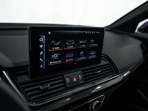 Used 2023 Audi SQ5 Premium Plus w/ Premium Plus Package image 13