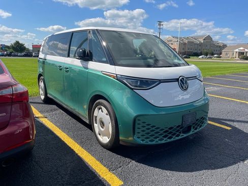 Used 2025 Volkswagen ID. Buzz 1st Edition AWD/4WD image 1