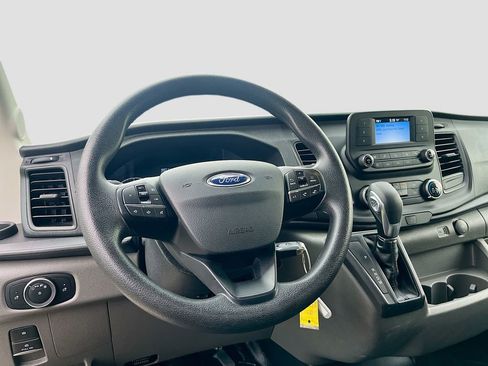 Used 2025 Ford Transit 250 148 Medium Roof RWD image 20