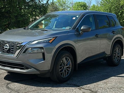 Certified 2023 Nissan Rogue S image 2