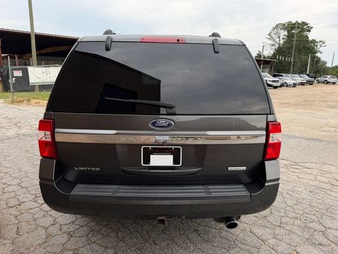 Used 2017 Ford Expedition Limited w/ Equipment Group 301A RWD image 7
