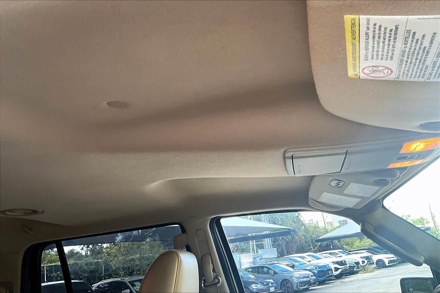 Used 2014 Ford Expedition XLT w/ Equipment Group 202A RWD image 14
