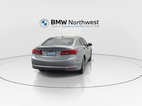 Used 2019 Acura TLX FWD image 2