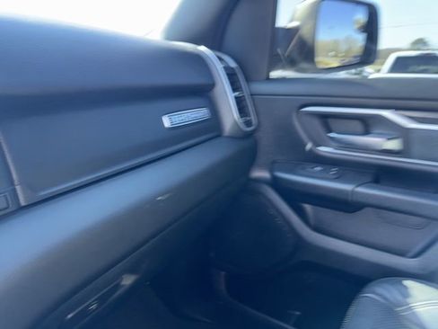 Used 2021 RAM 1500 Big Horn image 32