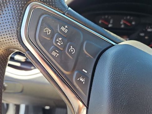 Used 2024 Chevrolet Malibu LT image 26