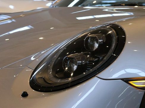 Used 2016 Porsche 911 GT3 RS image 39