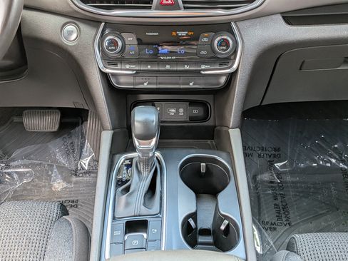 Used 2020 Hyundai Santa Fe SEL w/ Convenience Package FWD image 21