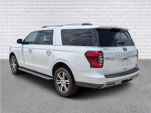 Used 2023 Ford Expedition Max Limited RWD image 3