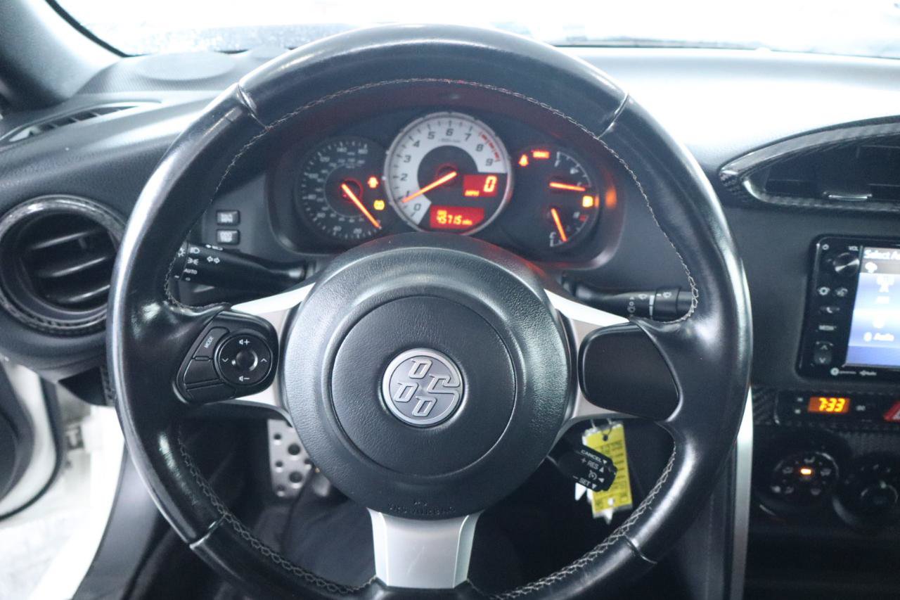 Used 2017 Toyota 86 RWD image 26