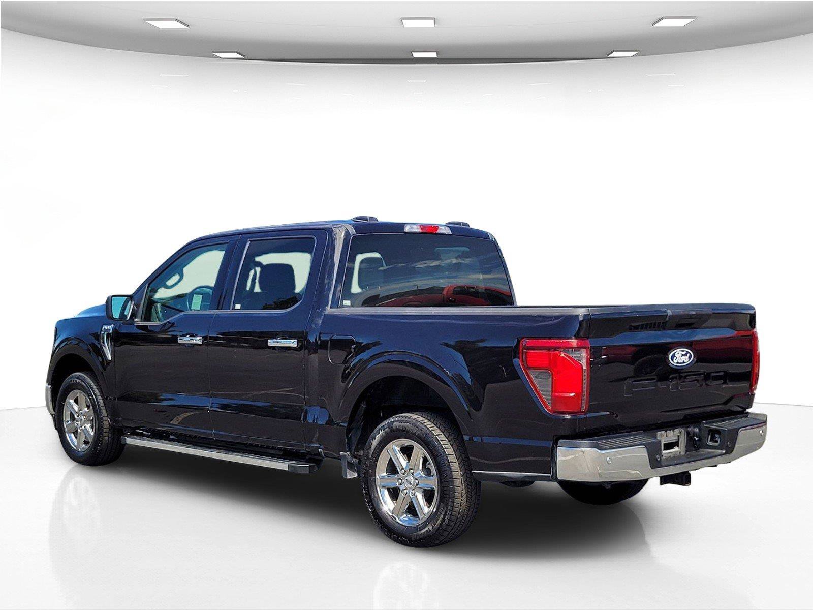 Used 2025 Ford F150 XLT w/ Equipment Group 301A Standard RWD image 8