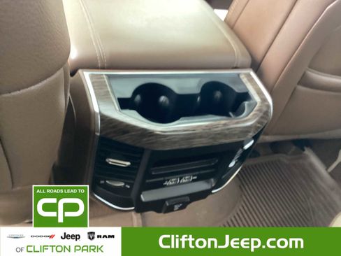 Used 2020 RAM 1500 Laramie image 10