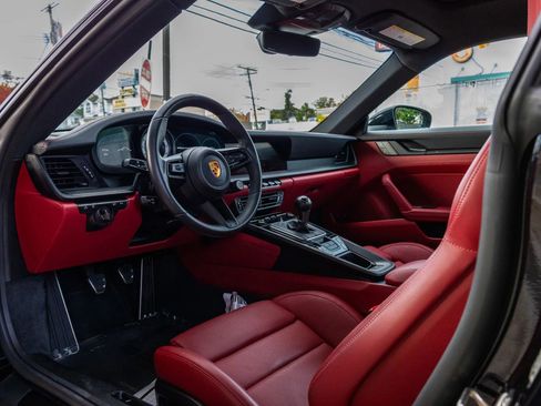 Used 2023 Porsche 911 Carrera 4 GTS image 42