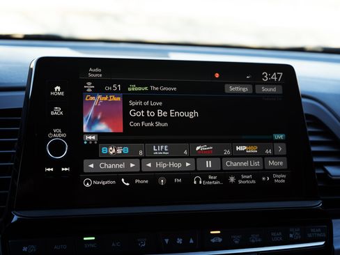 Used 2025 Honda Odyssey Elite image 30