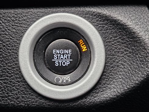 Used 2018 RAM 1500 Rebel w/ Luxury Group image 23