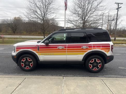 New 2025 Ford Bronco Sport Free Wheeling AWD/4WD image 4