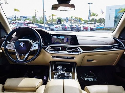 Used 2019 BMW X7 xDrive40i w/ Premium Package image 13