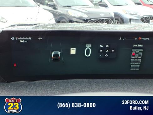 Certified 2025 Ford Expedition Max Active image 16