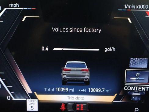 Used 2025 BMW X5 xDrive40i w/ M Sport Package image 17