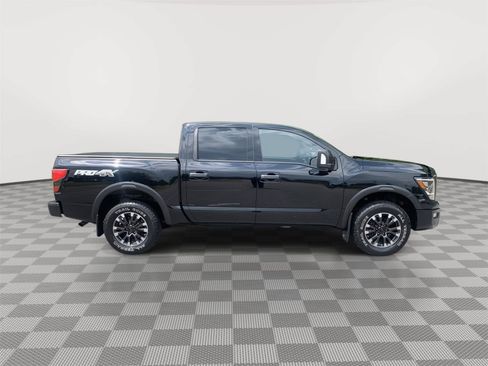 Used 2021 Nissan Titan PRO-4X w/ Pro-4x Convenience Package AWD/4WD image 6