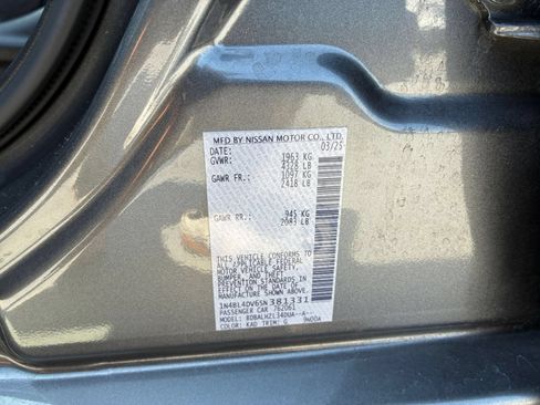Used 2025 Nissan Altima 2.5 SV FWD image 29