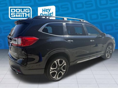 Used 2023 Subaru Ascent Touring image 4