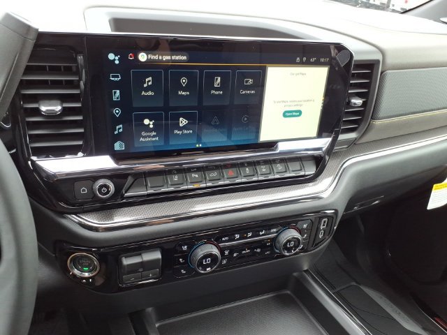 New 2026 Chevrolet Silverado 2500 ZR2 w/ LPO, Dark Essentials Package AWD/4WD image 13