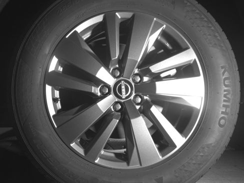 Used 2025 Nissan Pathfinder SV FWD image 14