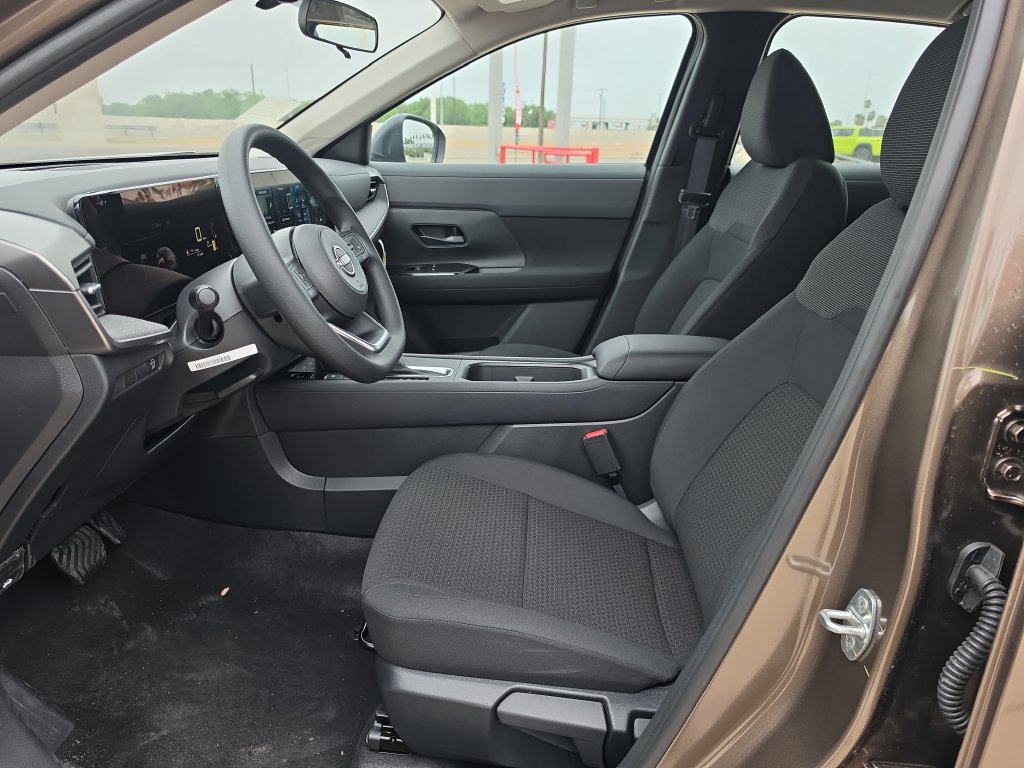 New 2026 Nissan Kicks S FWD image 23