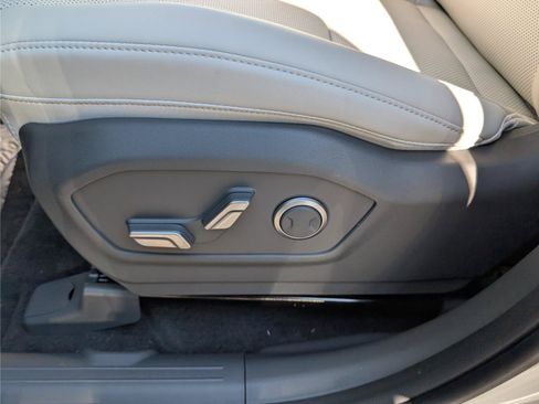 Used 2026 Hyundai Santa Fe SEL AWD/4WD image 21