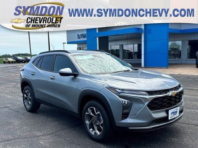 New 2025 Chevrolet Trax LT w/ LT Convenience Package