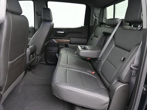 Used 2020 Chevrolet Silverado 1500 LT Trail Boss image 30