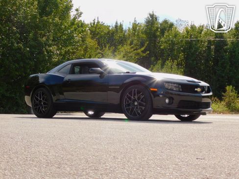 Used 2011 Chevrolet Camaro SS w/ RS Package image 31