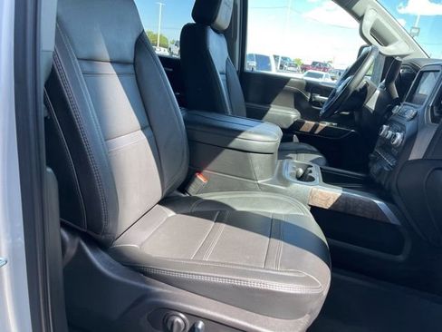 Used 2023 GMC Sierra 3500 Denali w/ Denali Ultimate Package AWD/4WD image 21