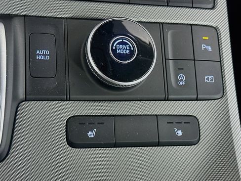 Used 2025 Hyundai Palisade SEL FWD image 26
